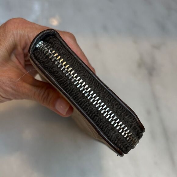 Coach Ashley Signature Logo Full Zip Wallet - Picture 9 of 15